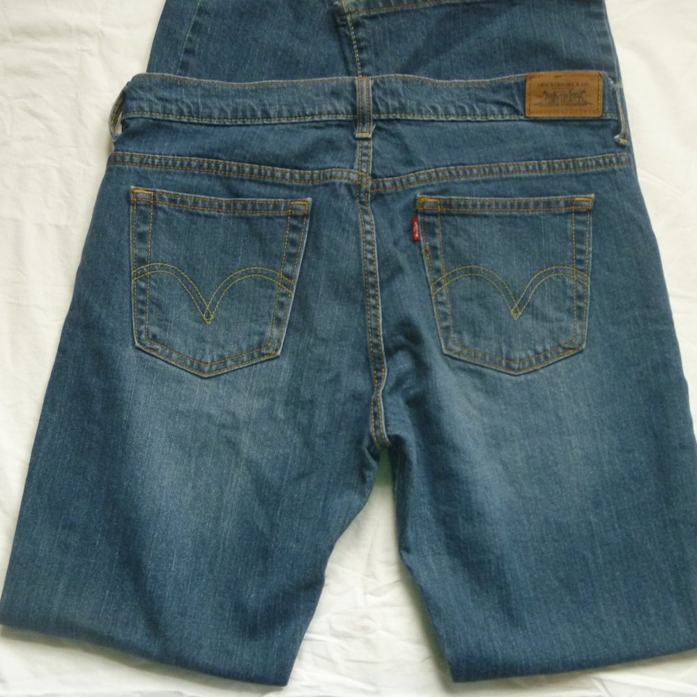 Women'[s Levis 515 bootcut sz 10~Sale